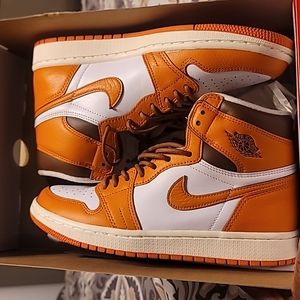 Wmns Air Jordan 1 High OG 'Starfish' 7.5 orange/ white